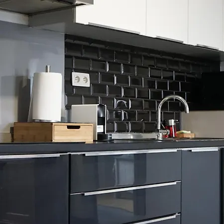 Residence Du Moulin 2 B 1 Proche Parc Daiza Parking Gratuit Apartment